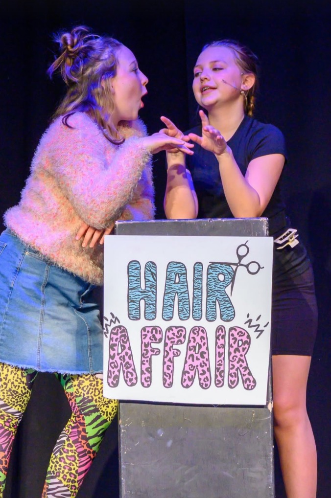 Hazel '31 and Bee '31 in "Legally Blonde, Jr." 